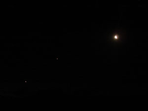 La Luna, Venus y J�piter (28/02)